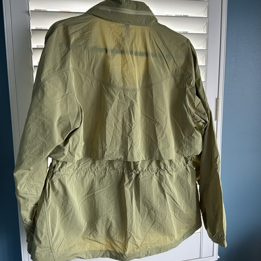 Lululemon Waterproof Wind Proof Jacket - image 8